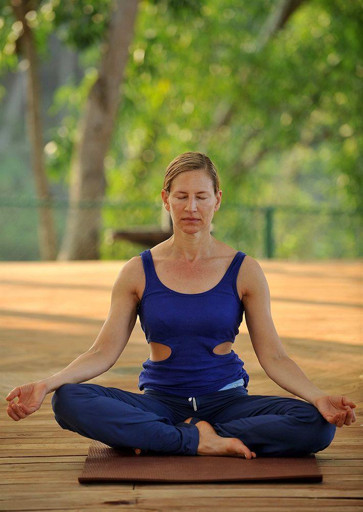 Hotel Ananda Lakshmi Ayurveda Retreat à Chowara Extérieur photo